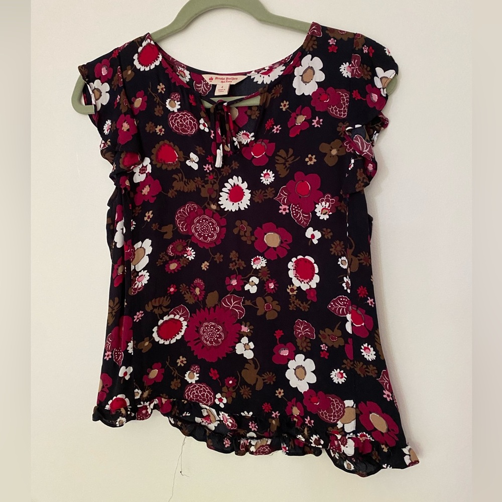 Brooks Brothers navy/pink floral short sleeved size  4 top